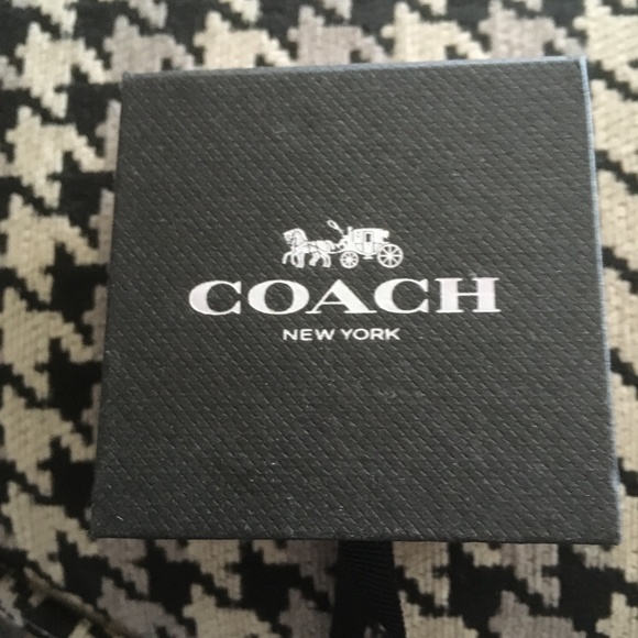 Coach 18k Gold / Vermeil & Pearl Earrings - Picture 2 of 3